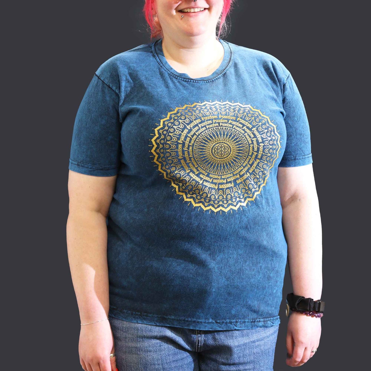 Nomad Sari Stonewashed T-shirt i Bomull – Mandala – Blå – XL